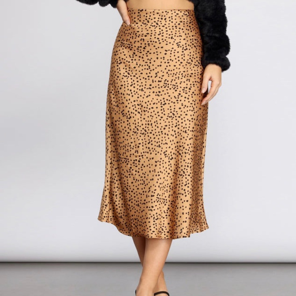 Sophisticated Animal Print Midi Skirt